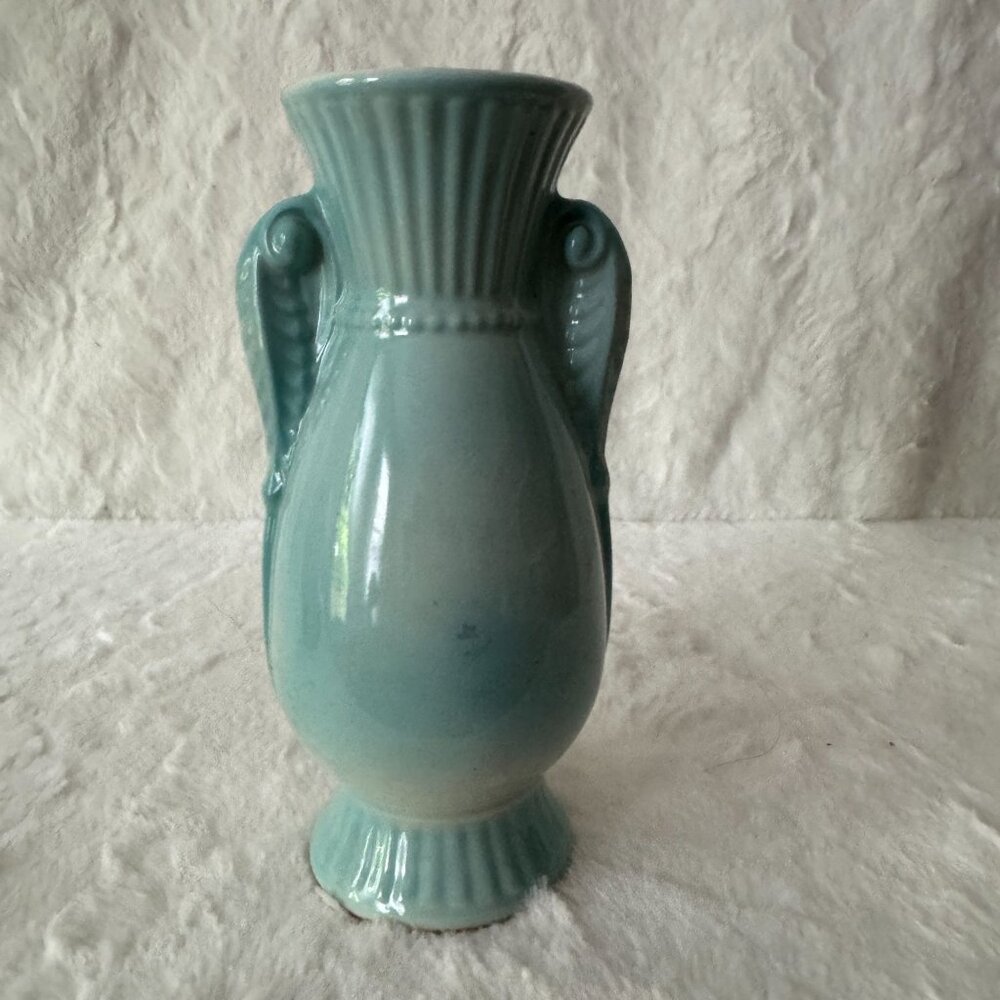 Vintage Royal Copley Vase 20th Century Shabby Chic Cottage Floral Blue Pink 7" - Picture 5 of 8
